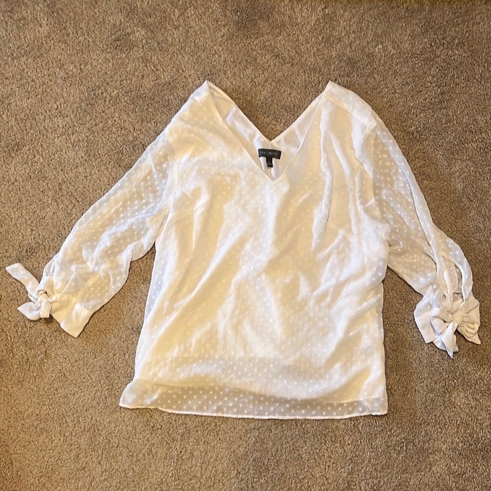 White long sleeve blouse